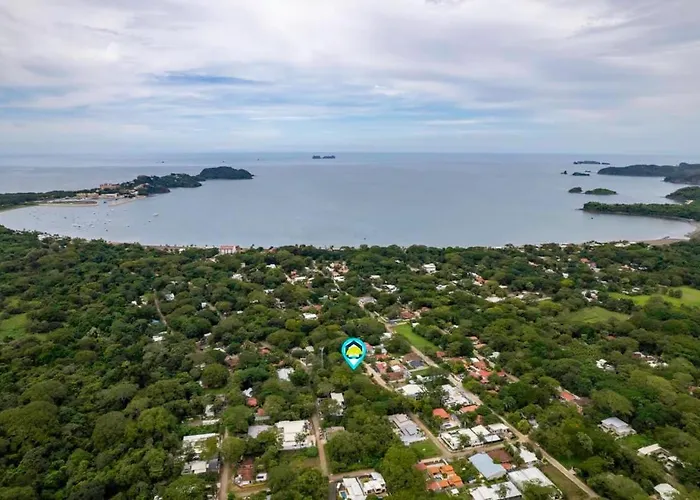 Modern Garden With Private Pool, Outdoor Kitchen & Separate Casita Near Playa * Potrero (Guanacaste)